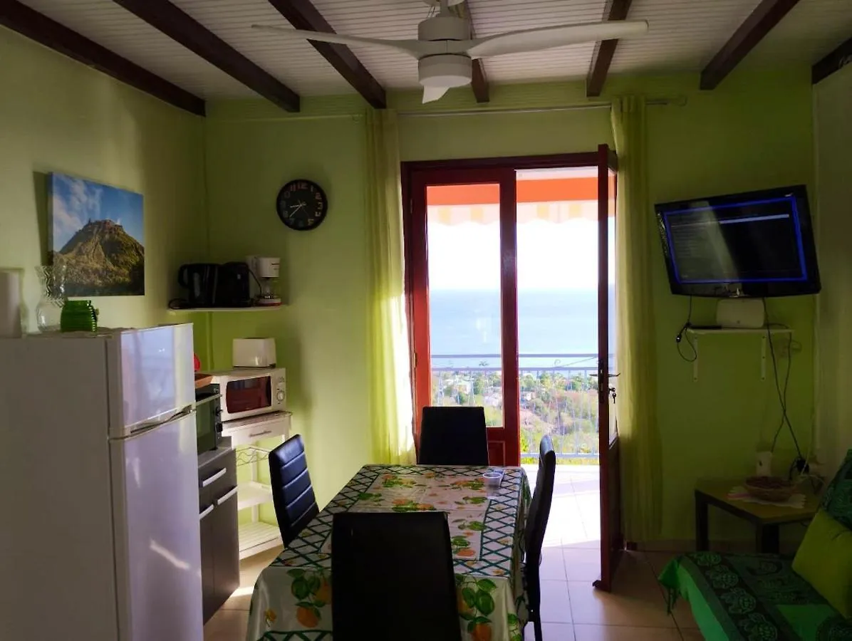 Vue Sur Mer: Appartement avec Terrasse à Bouillante 0*,